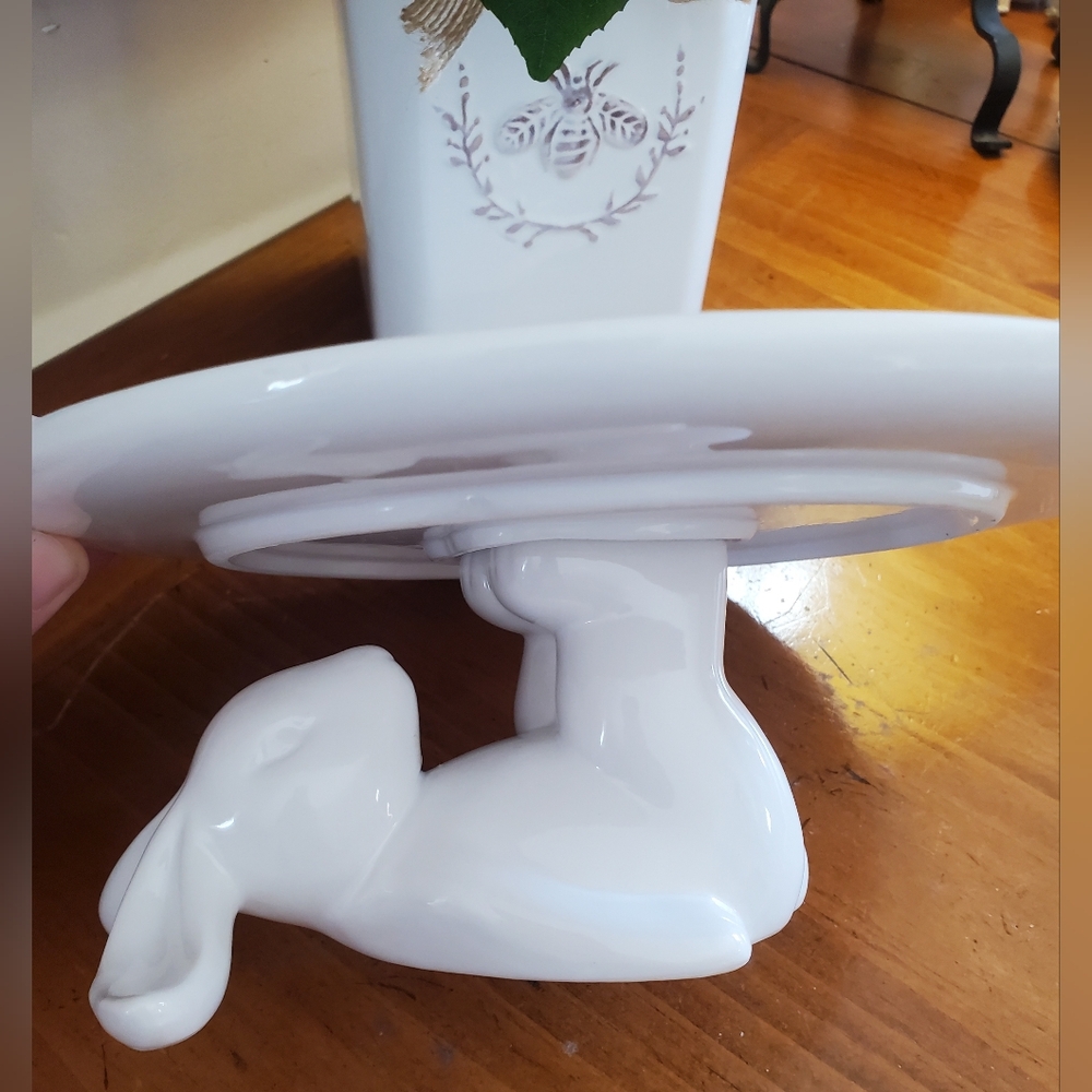 White Ceramic Bunny Pedestal Cake Stand - Picture 9 of 9